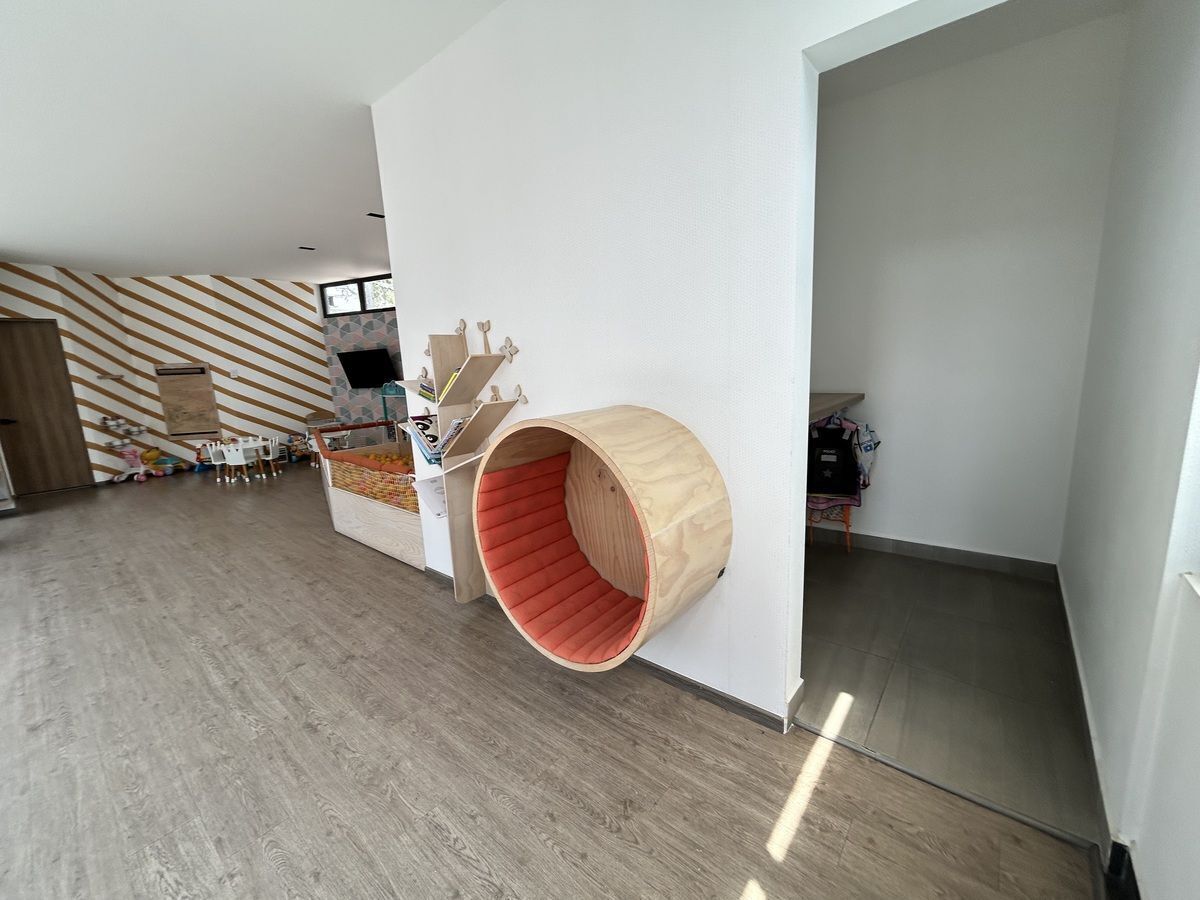 9, Estepa, Jardines del Pedregal de San Ángel, 04500 con 4 Recámaras, 4 Baños, 668.36 Metros Cuadrados y 5 Puestos de Estacionamiento 9, Estepa, Jardines del Pedregal de San Ángel, 04500 con 4 Recámaras, 4 Baños, 668.36 Metros Cuadrados y 5 Puestos de Estacionamiento